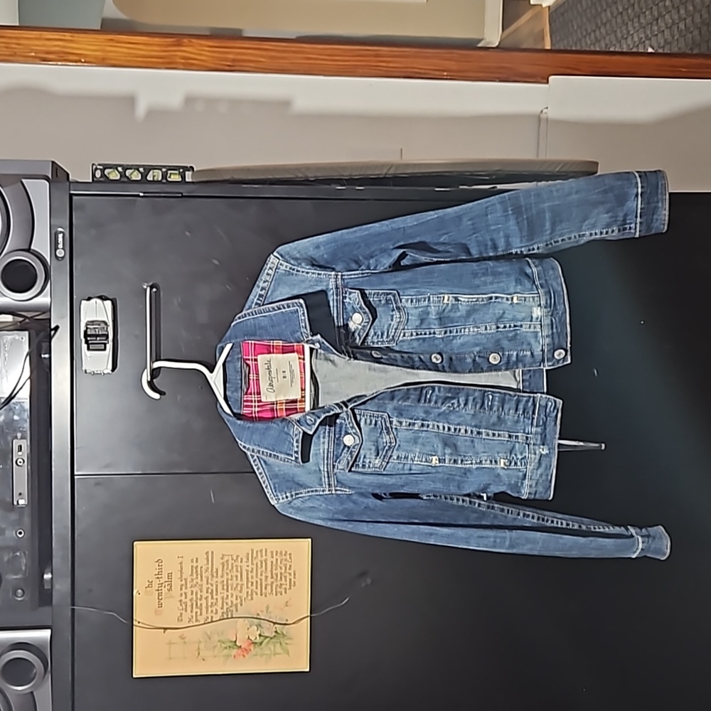 Women's jean jacket